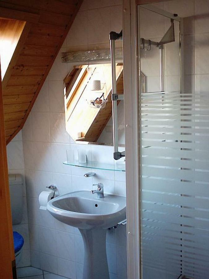 Heucke Apartment *